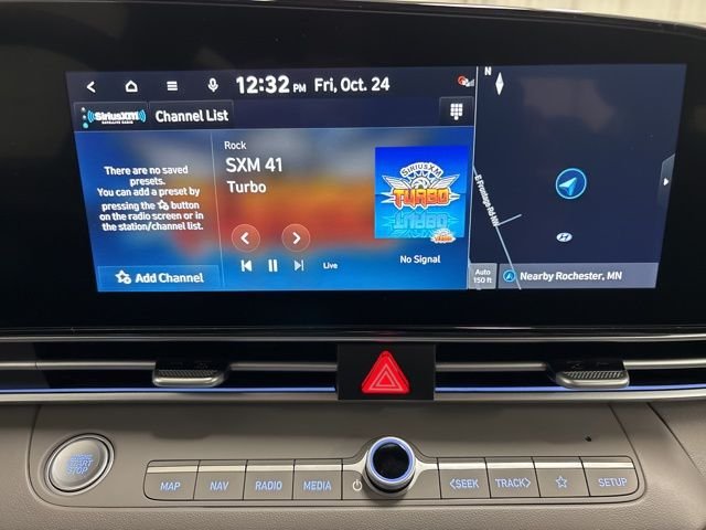 2025 Hyundai Elantra SEL - Photo 13