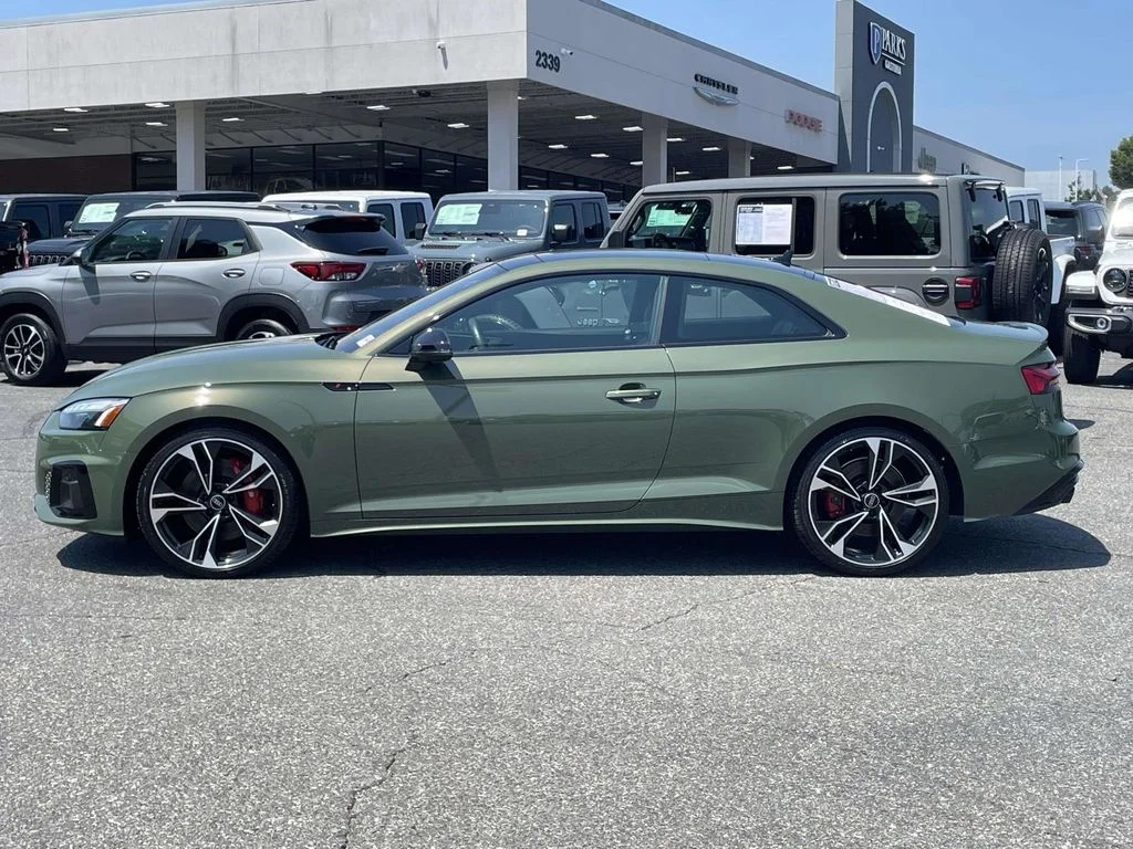Used 2023  Audi 3.0T Premium Plus image 5