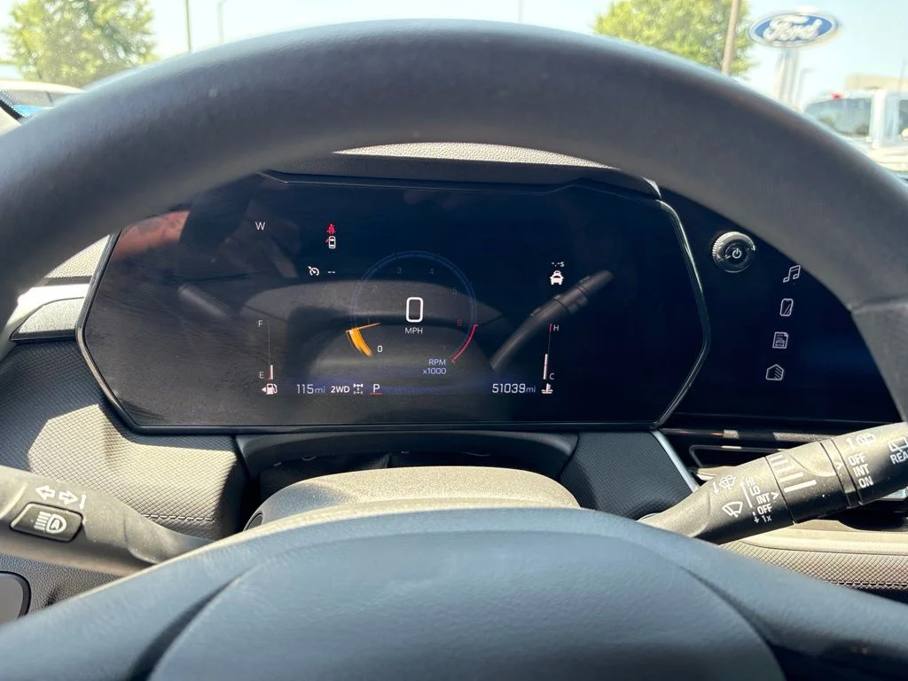 Used 2025 Gray Chevrolet LT image 21