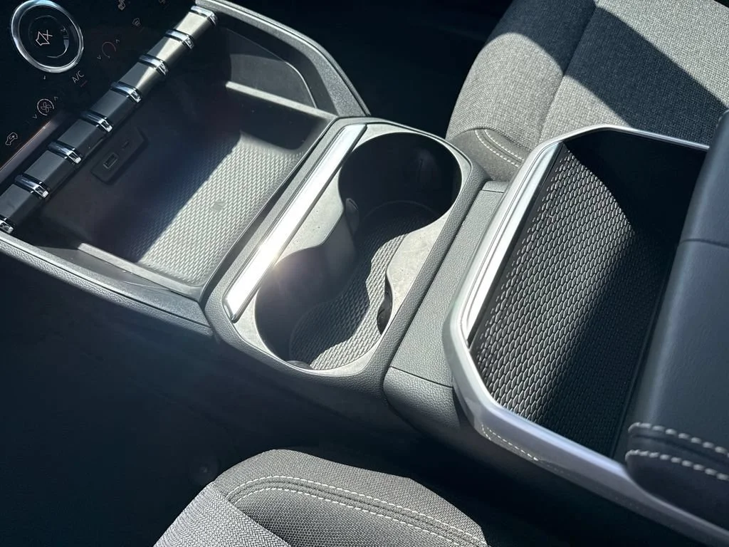 New 2027 Ebony Twilight Metallic GMC Elevation image 24