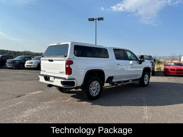 Used 2022 Beige Chevrolet High Country image 6