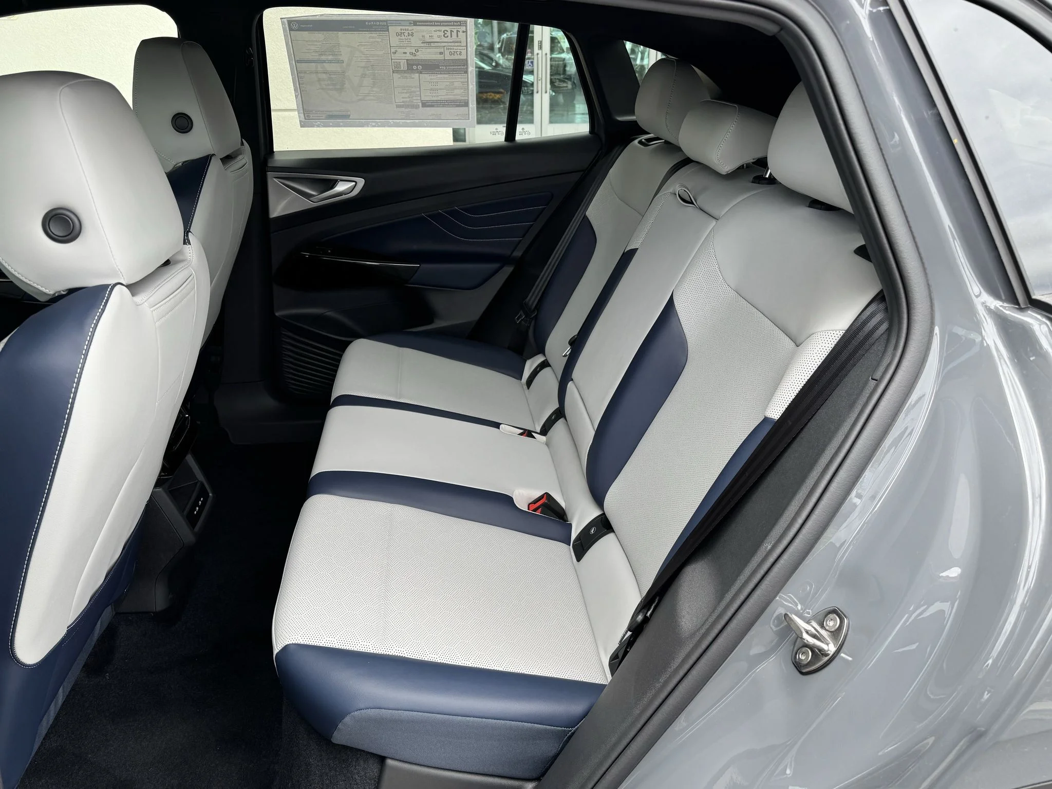 New 2026 Pure Gray Volkswagen Pro S image 31