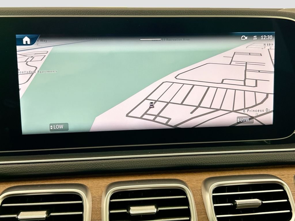 New 2026 MANUFAKTUR Alpine Grey Mercedes-Benz GLE 450 image 14