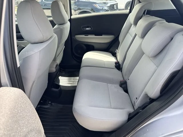 Used 2021 Lunar Silver Metallic Honda LX image 18