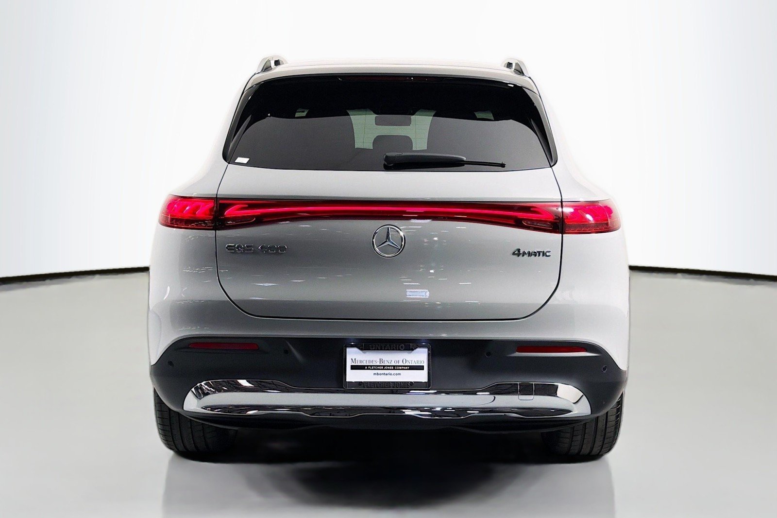 New 2026 MANUFAKTUR Alpine Grey Mercedes-Benz EQS 400 4MATIC® SUV image 3
