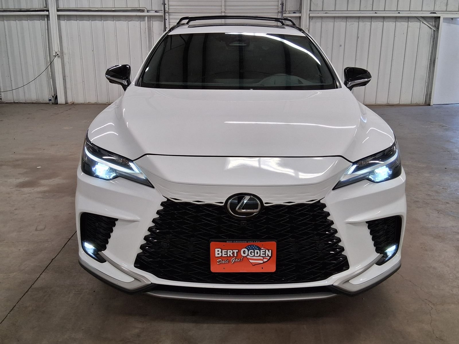 Used 2023 White Lexus 350 F Sport Handling image 2