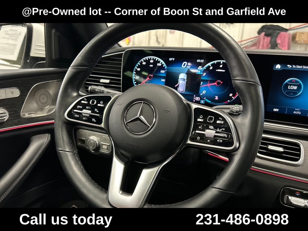 Used 2022 White Mercedes-Benz GLE 350 image 19