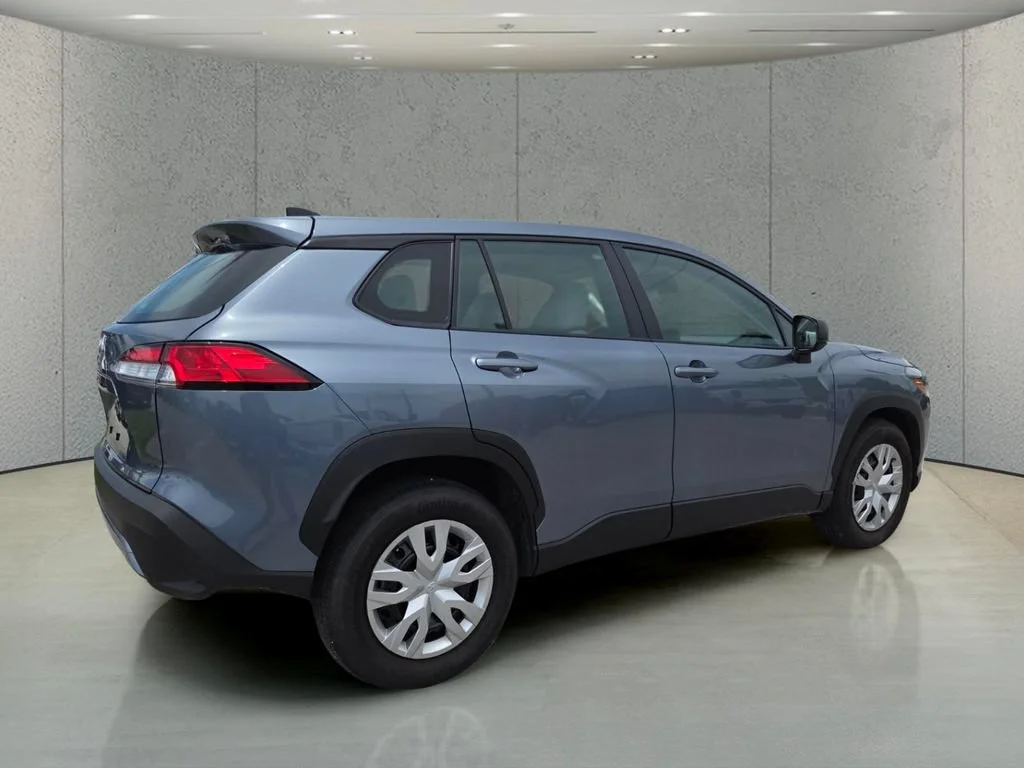 Used 2025 Celestite Toyota L image 3