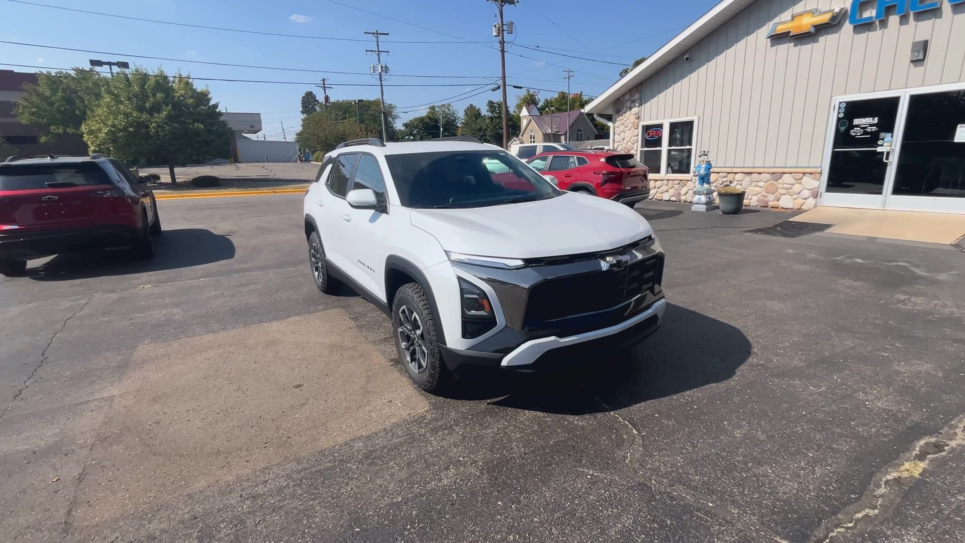 New 2026 Polar White Tricoat Chevrolet ACTIV image 27