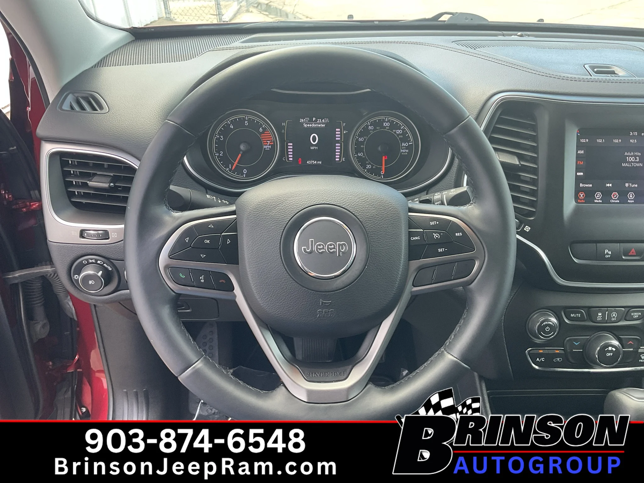 Used 2020 Velvet Red Pearlcoat Jeep Latitude Plus image 31