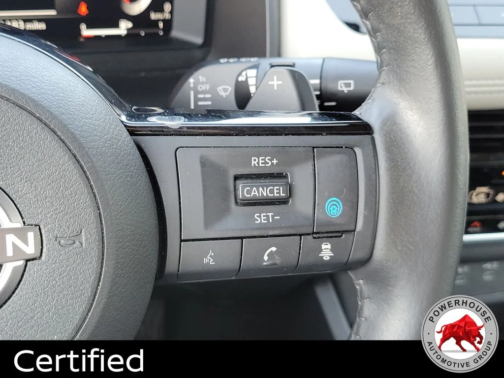 Used 2024 Red Nissan SL image 32