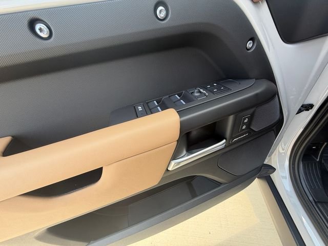 New 2026 Borasco Grey Land Rover S image 11