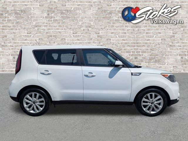 Used 2018 White Kia Plus image 2