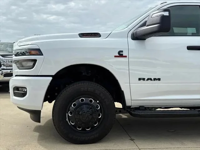 New 2026 Bright White Clearcoat RAM LONE STAR image 5