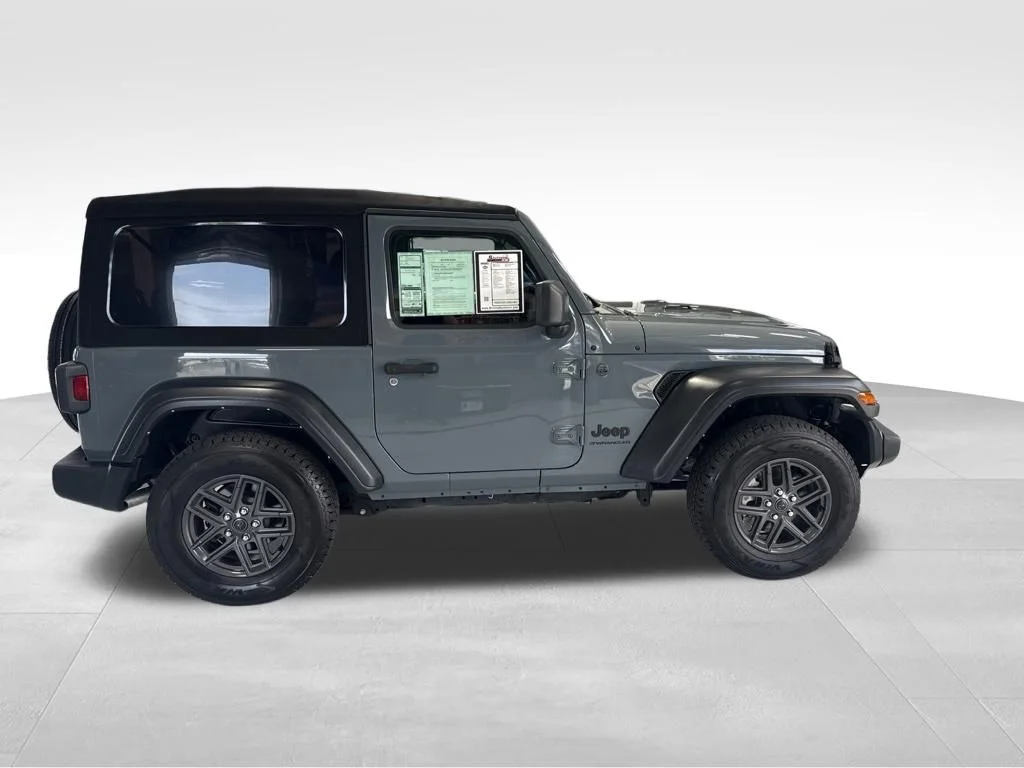 Used 2024 Gray Jeep Sport S image 7