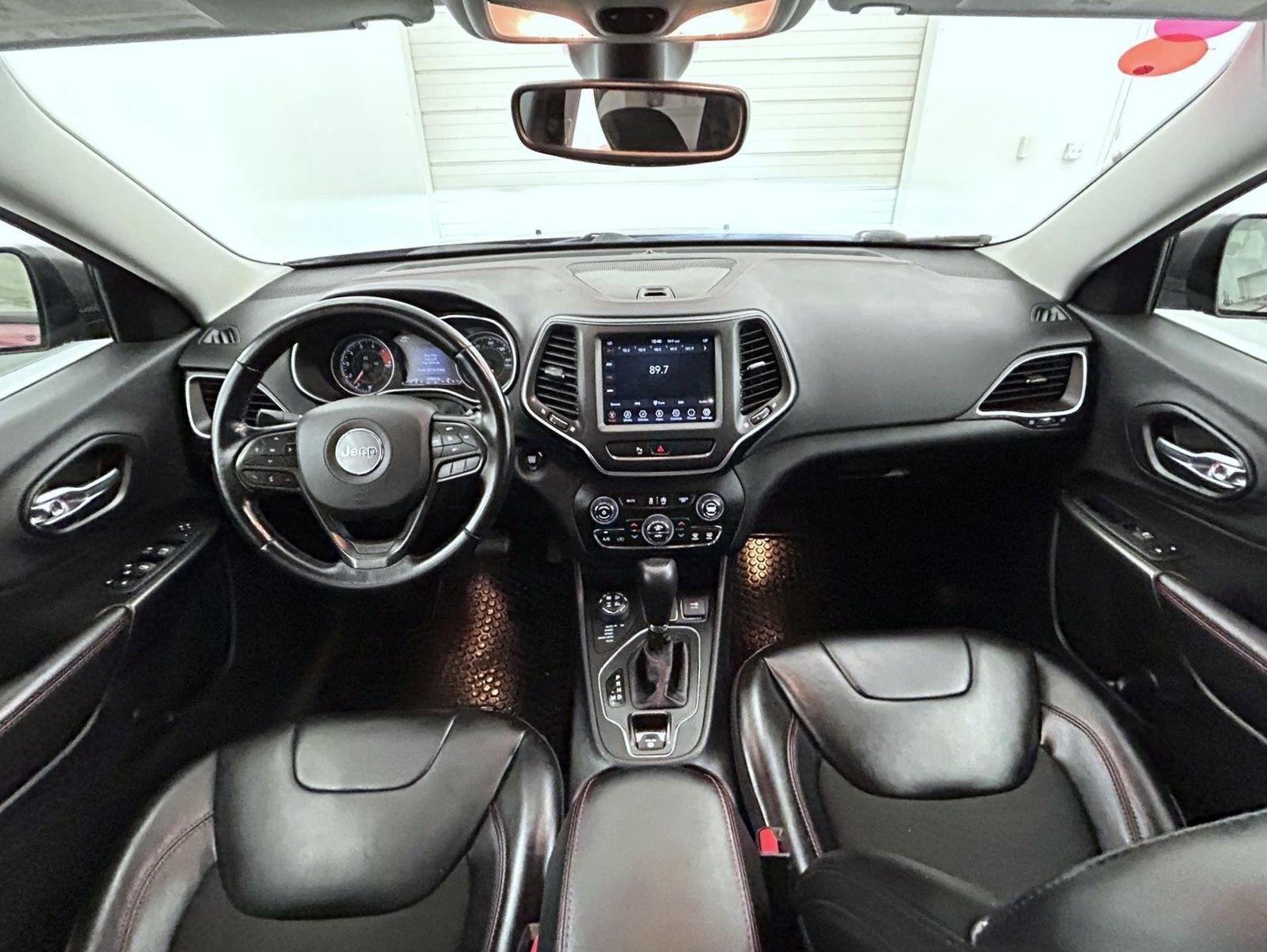 Used 2020 Red Jeep Trailhawk image 13