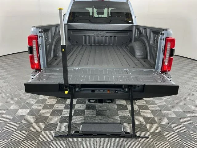New 2026 Glacier Gray Metallic Tri-Coat Ford Lariat image 8