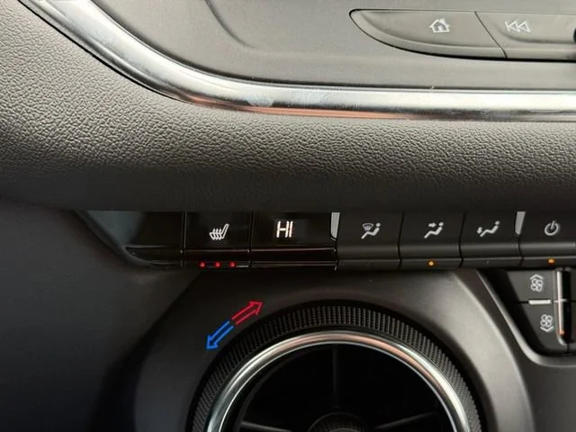 Used 2025 Habanero Orange Chevrolet 2LT image 25