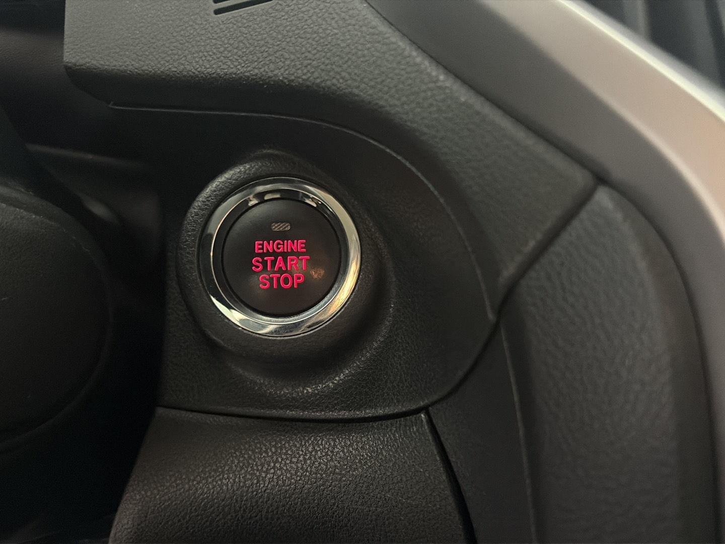 Used 2019 Crystal White Pearl Subaru Premium image 11