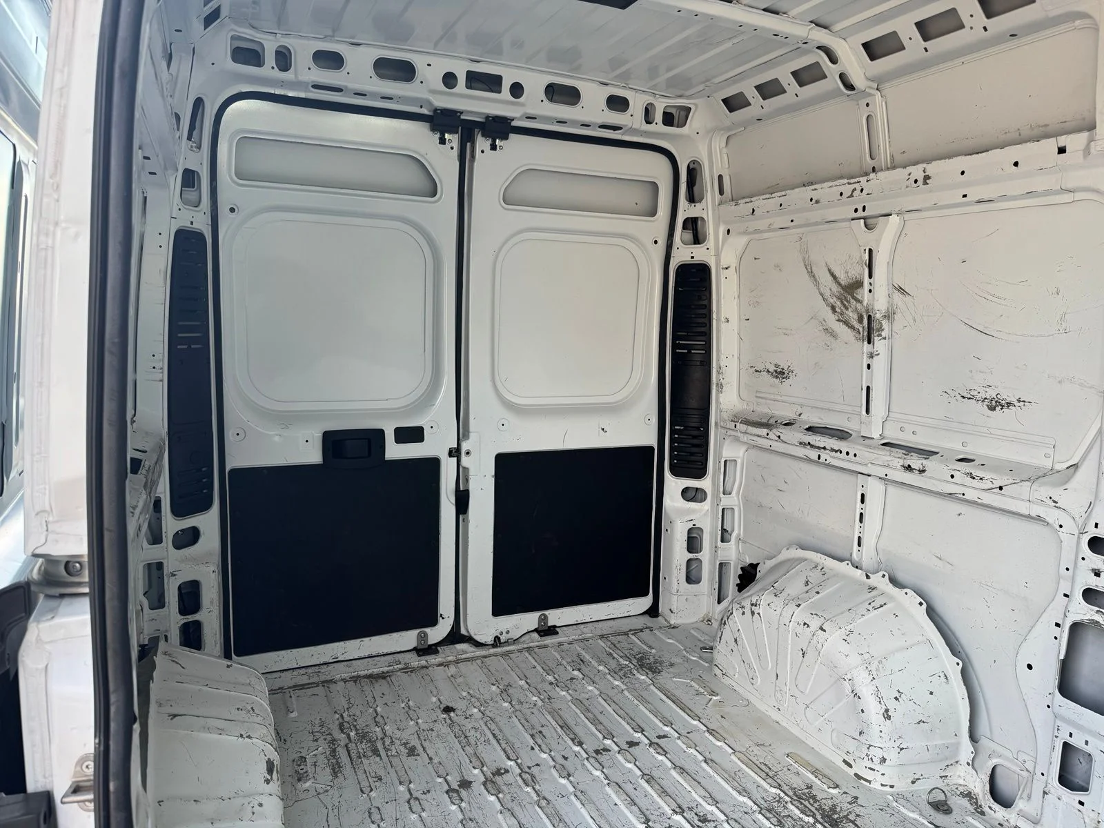 Used 2024 White Ram High Roof image 24