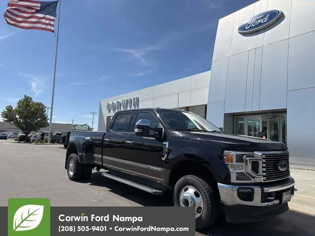 2022 Ford F-350 Lariat 4x4 Crew Cab 8' Box DRW's photo