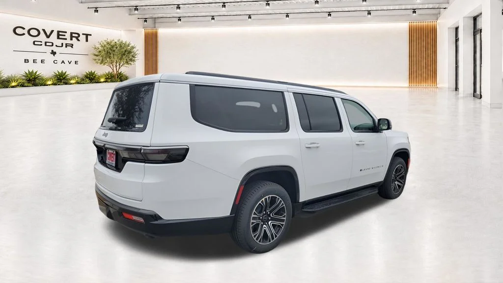 New 2026 Bright White Clear-Coat Exterior Paint Jeep  image 10