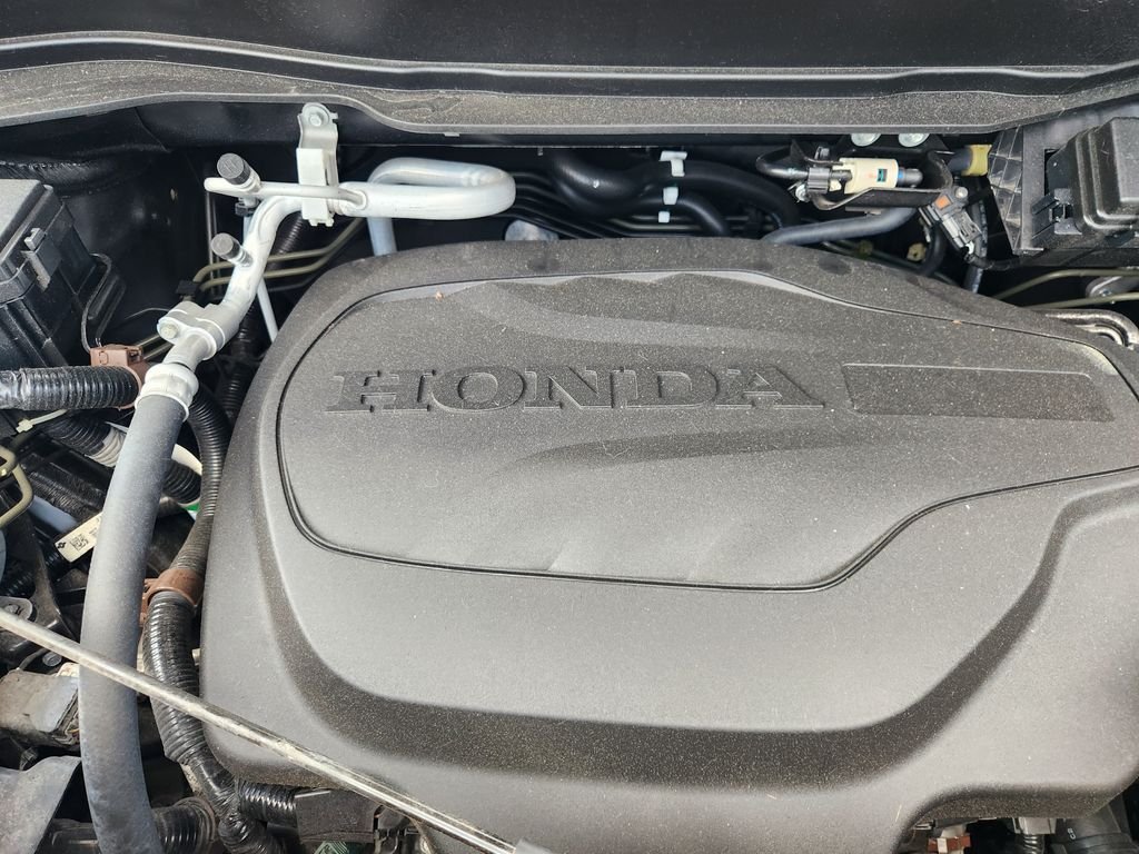 Used 2023  Honda RTL image 32