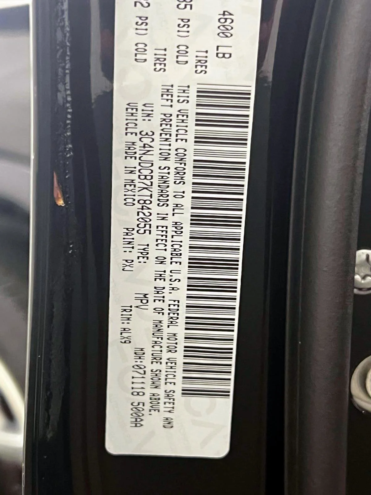 Used 2019 Diamond Black Crystal Pearlcoat Jeep Limited image 19