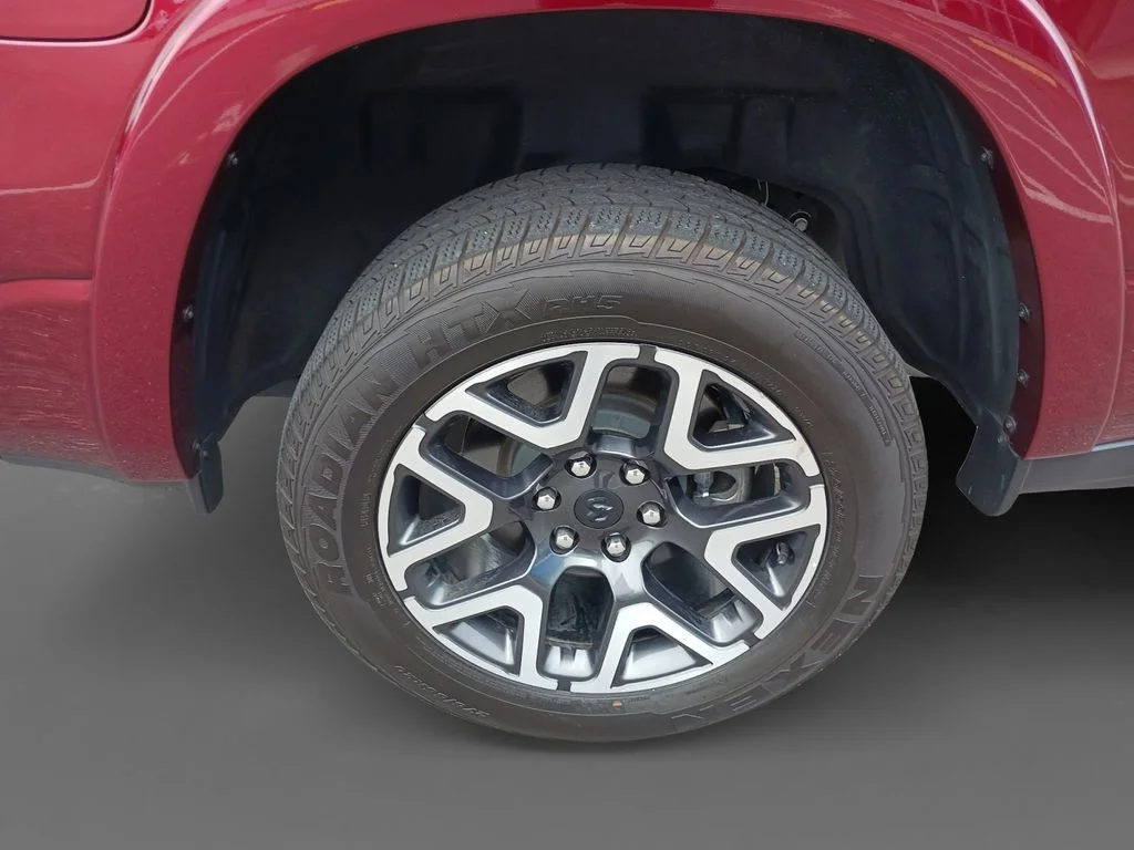 Used 2025 Red Ram Laramie image 8