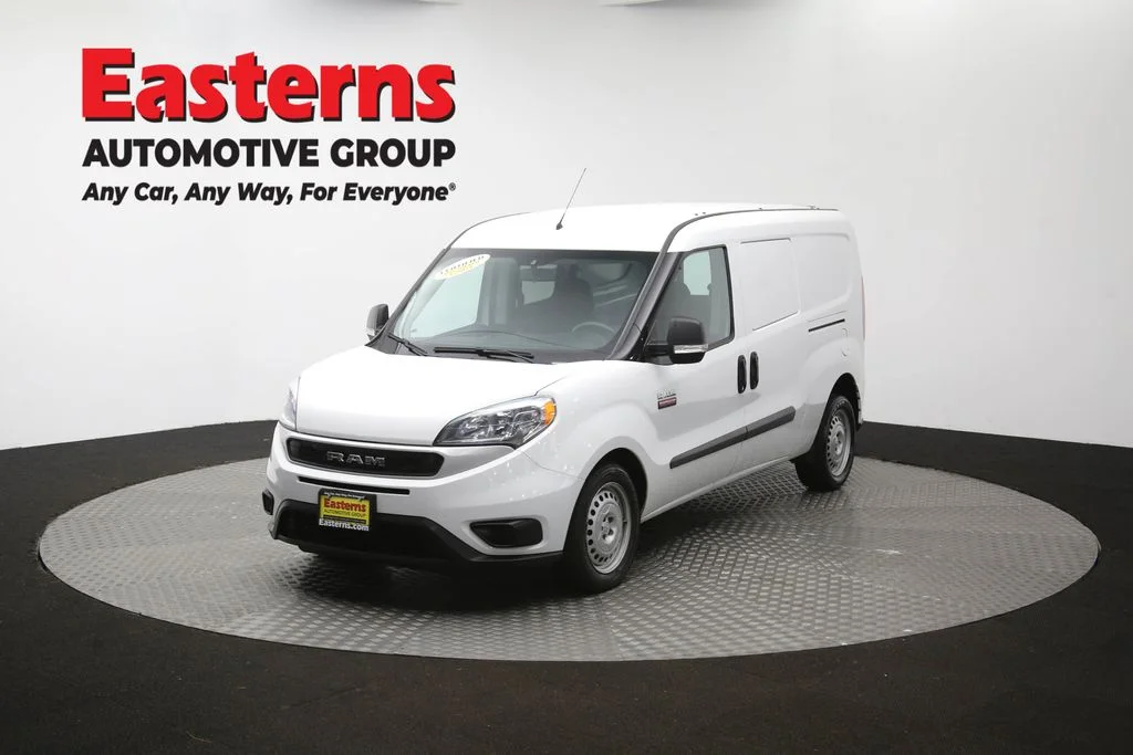 Used 2022 White Ram Base image 54