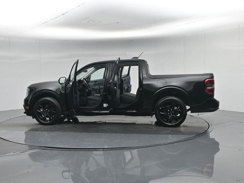 New 2025 Shadow Black Ford Lobo High image 36