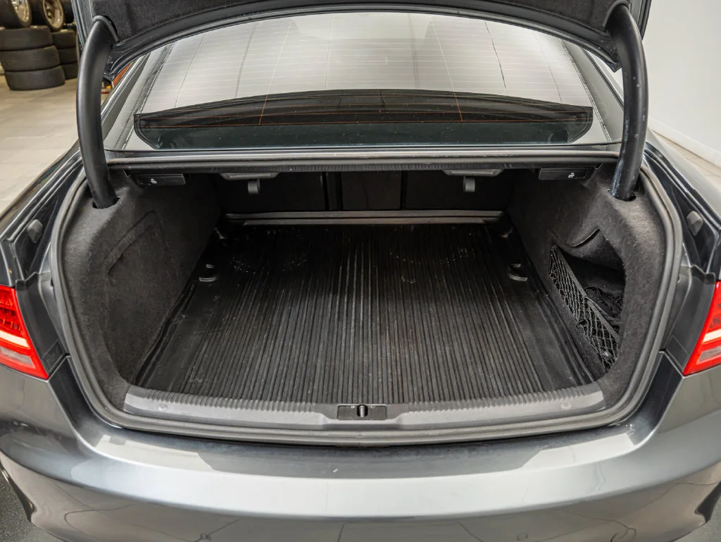 Used 2013 Daytona Gray Pearl Audi 4.2 image 44