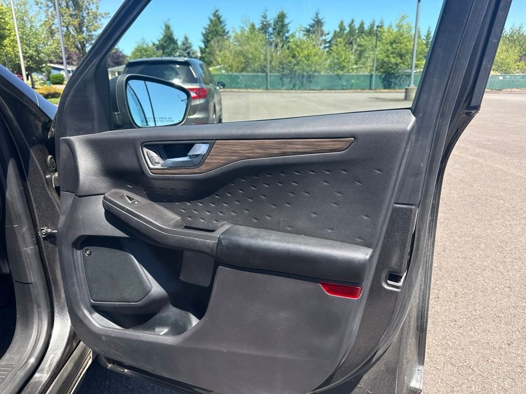 Used 2020 Magnetic Metallic Ford Titanium image 24