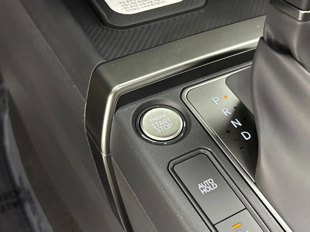 New 2027 Frost Blue Kia EX image 32