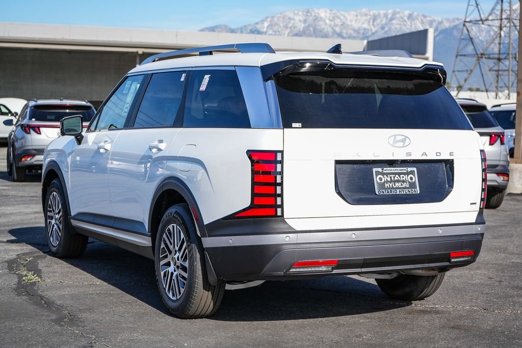 New 2026 White Hyundai SEL Premium image 9