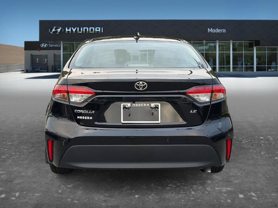 Used 2025 Midnight Black Metallic Toyota LE image 5