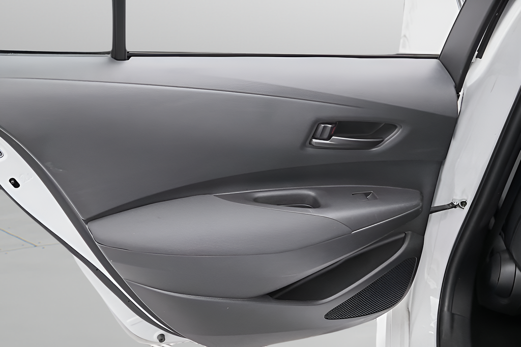 Used 2024 Ice Toyota LE image 29