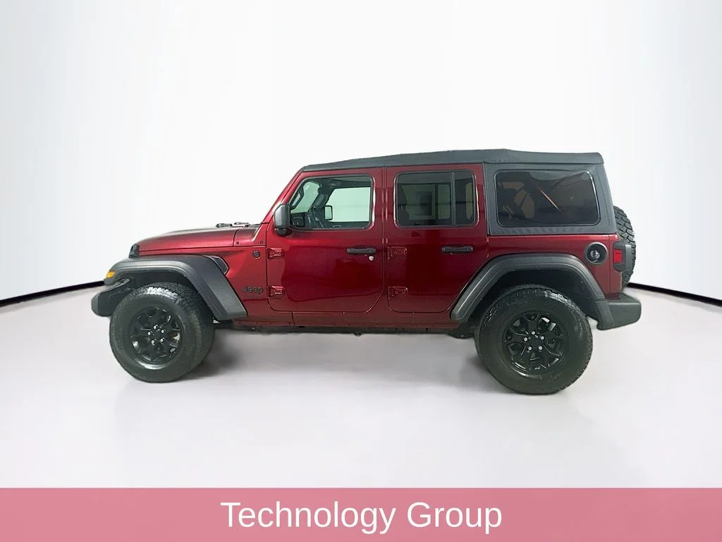 Used 2021 Red Jeep Unlimited Willys image 4