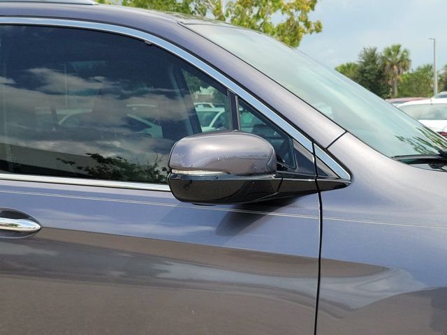 Used 2019 Modern Steel Metallic Honda Touring image 8