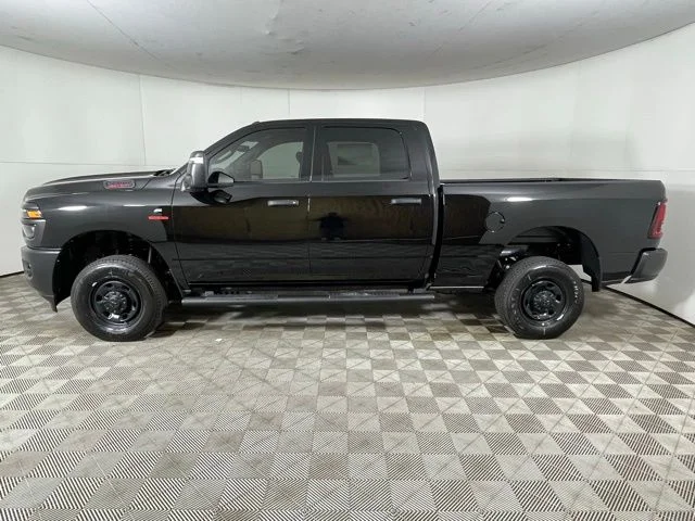 2025 RAM 2500 Tradesman - Photo 5