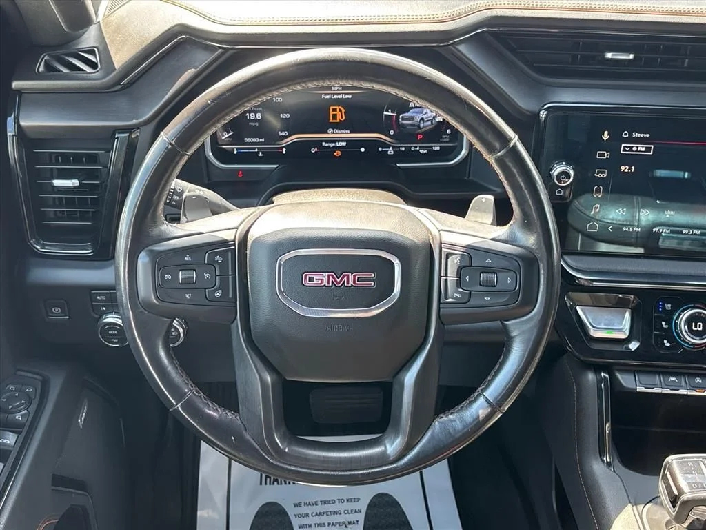 Used 2022 White GMC AT4 image 23
