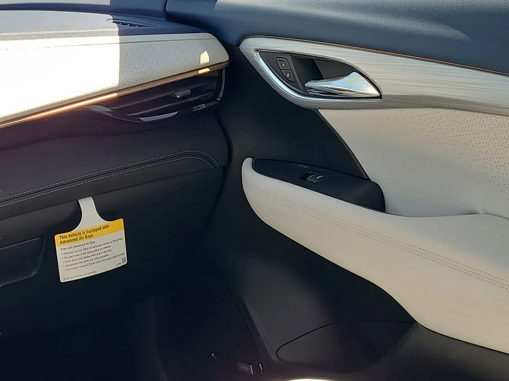 New 2026 Quartz Blue Metallic Buick Avenir image 13