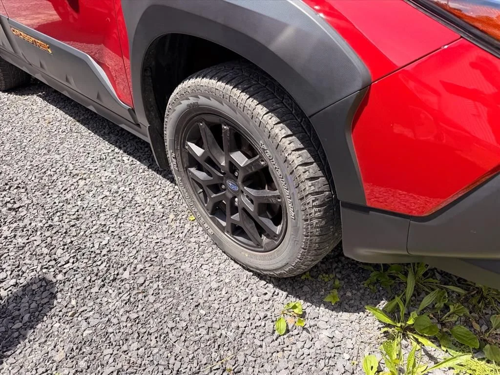 Used 2024 Red Subaru Wilderness image 14
