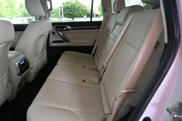 Certified Used 2023 EMINENT WHITE PEARL Lexus 460 image 22