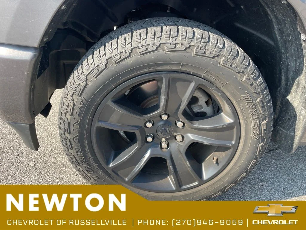 Used 2022 Crystal Metallic Ram Big Horn/Lone Star image 19