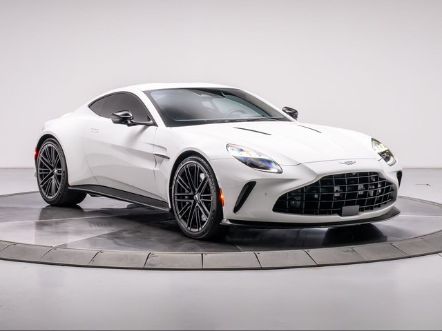 2025 Aston Martin Vantage Base