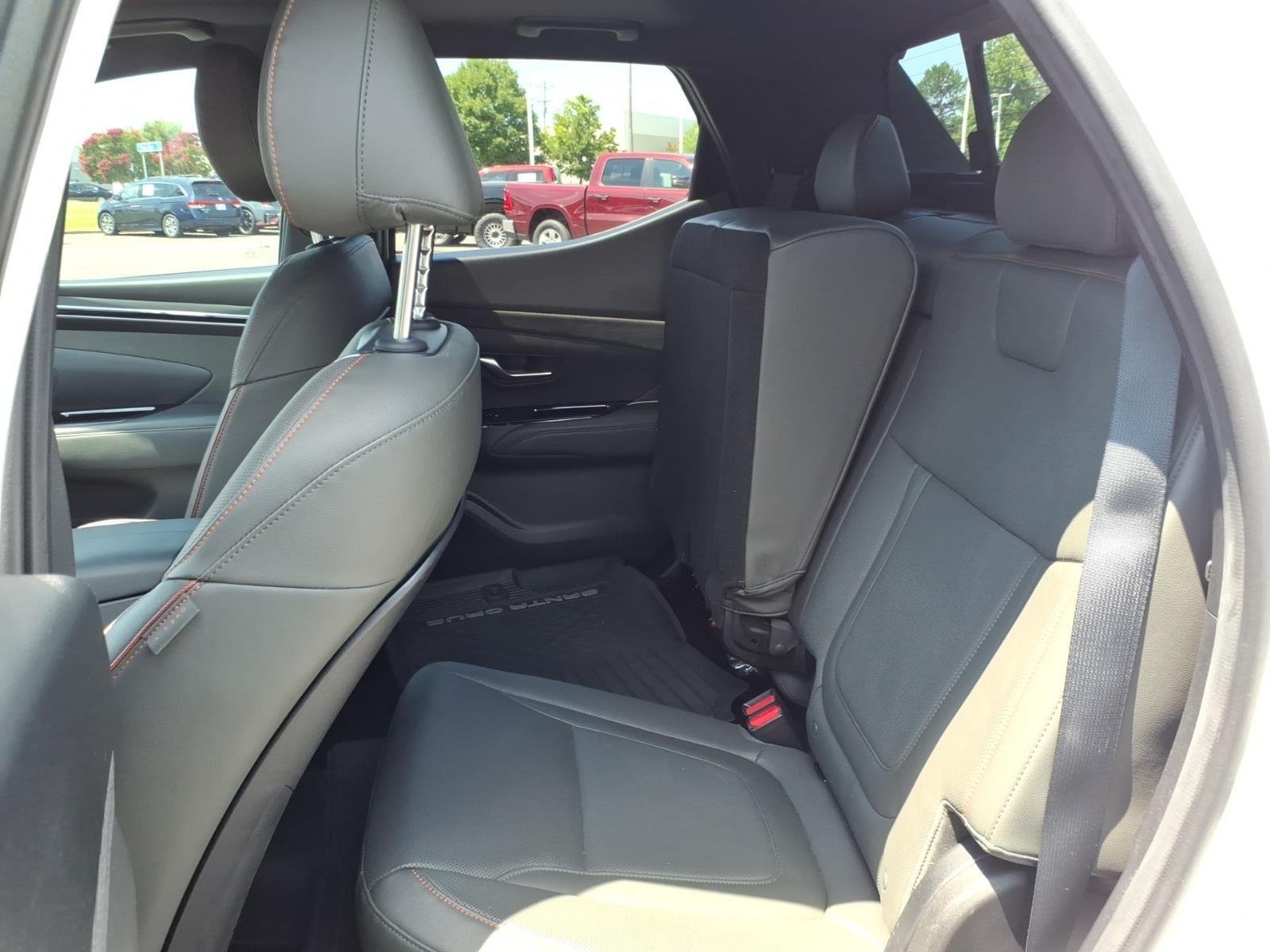 Used 2022 Ice White Hyundai Limited image 20
