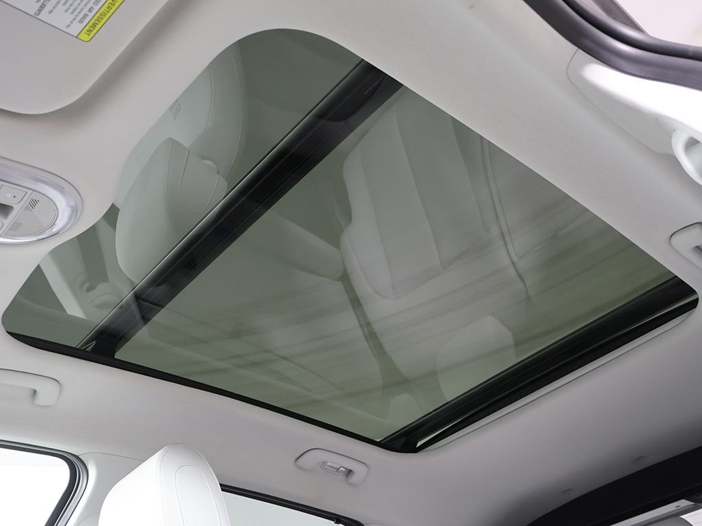 2025 Hyundai IONIQ 5 Limited - Photo 23