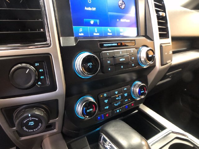 Certified Used 2020 Magnetic Ford Lariat image 17