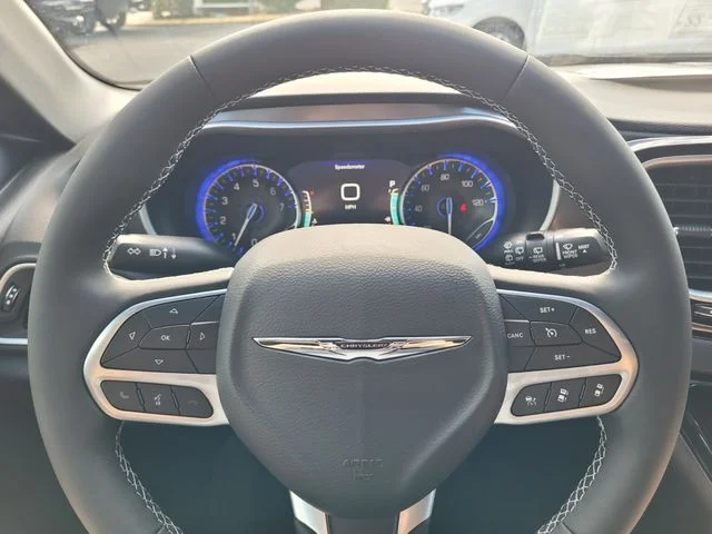 2026 Chrysler Voyager LX - Photo 27